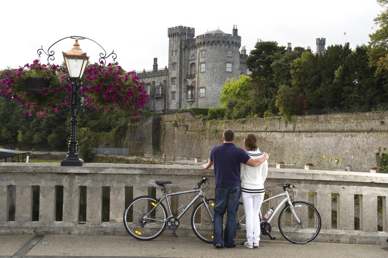 Kilkenny Inn Екстериор снимка