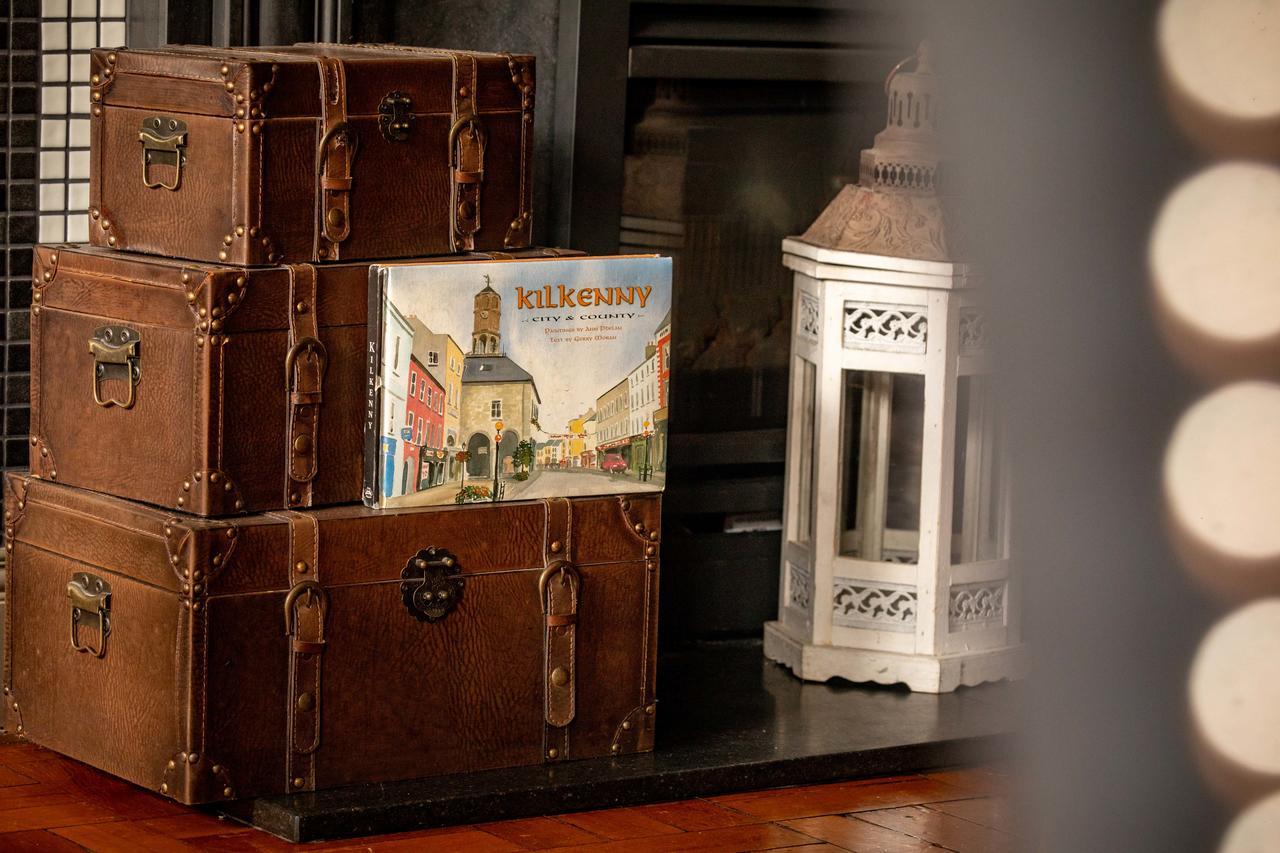Kilkenny Inn Екстериор снимка
